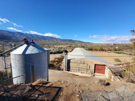 SE VENDE NAVE DE 2 PLANTAS CON GRANJA DE POLLOS EN ABLA photo 0