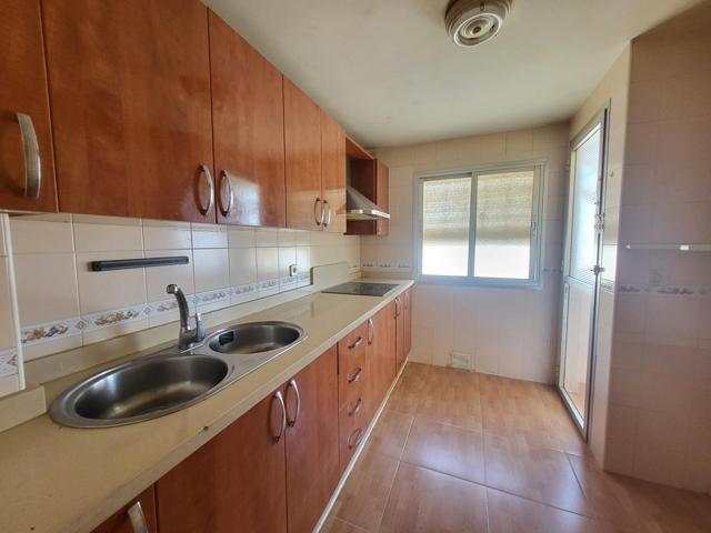 SE VENDE PISO DE 3 HABITACIONES EN ZONA TAGARETE photo 0