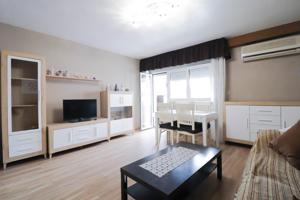 🏡 ¡PISO EN ALQUILER EN ZONA LOS ÁNGELES – CALLE MARCHALES! 🏖️ photo 0
