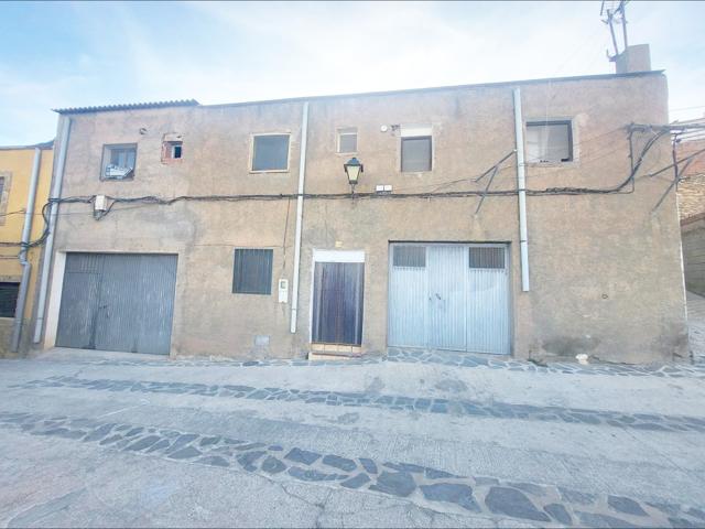 VIVIENDA EN VENTA EN ABRUCENA CON POSIBILIDAD DE HACER 5 VIVIENDAS photo 0