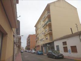 Piso de 131 m2 en venta en Torrijos (Toledo) photo 0