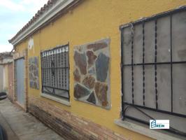CASA BAJA EN AÑOVER DE TAJO (TOLEDO), PARA REFORMAR. photo 0