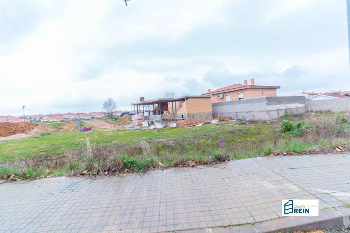 PARCELA URBANA DE 458M2 PARA LA CONTRUCCIÓN DE TU NUEVO CHALET INDEPENDIENTE. photo 0