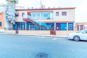 OPORTUNIDAD!! LOFT EN UGENA CON 3 DORMITORIOS Y 1 BAÑO. photo 0