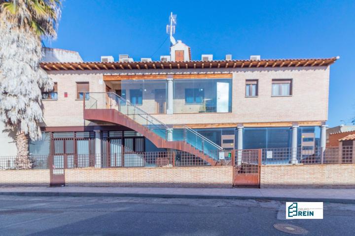 OPORTUNIDAD DE INVERSIÓN EN UGENA!!! 2 LOFTS CON DOS PATIOS PRIVADOS C-U EN EDIFICIO REPRESENTATIVO photo 0