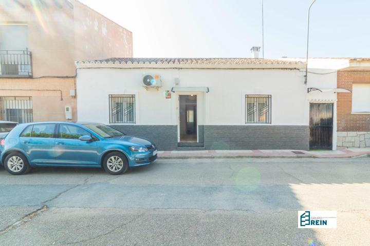 CHALET REFORMADO EN UNA SOLA PLANTA EN VILLALUENGA DE 3 DORMITORIOS Y 179 M2 DE PARCELA photo 0