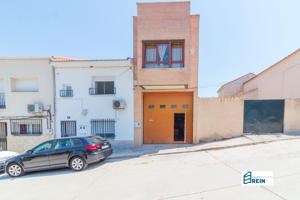 CHALET EN YUNCLILLOS DE RECIENTE CONSTRUCCIÓN. photo 0