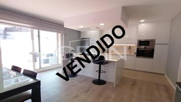 Piso en planta baja de 4 habitaciones con gran terraza y 2 plazas de parking photo 0