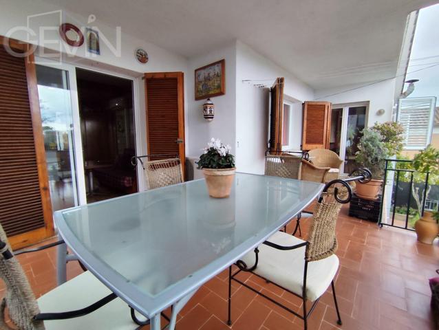 Casa a 4 vientos con jardin en venta en Caldes de Montbui photo 0