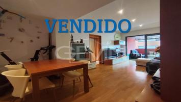 PISO EN VENTA ZONA COMUNITARIA CON PISCINA, PARKING Y TRASTERO photo 0