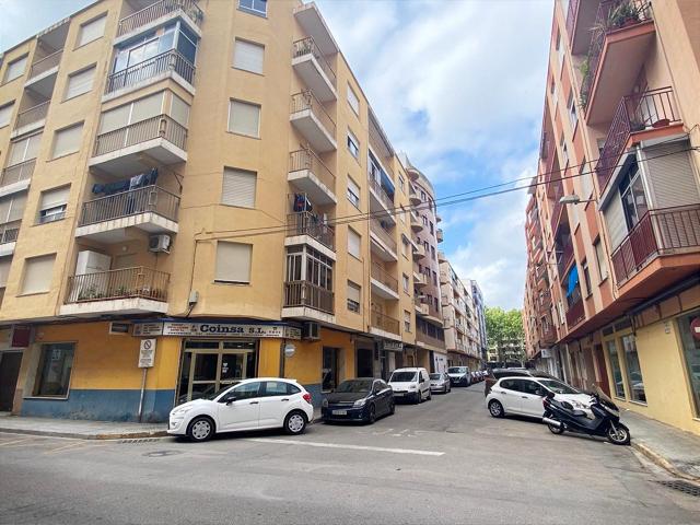 Local comercial en Guillem De Castro, junto al paseo photo 0