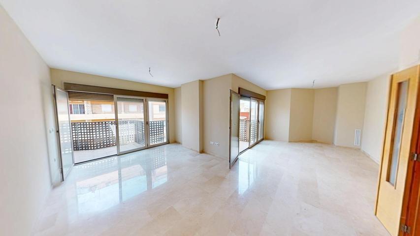 Exclusivo piso a estrenar en Oliva – Última planta con parking, trastero y a solo 2,5 km de la playa photo 0
