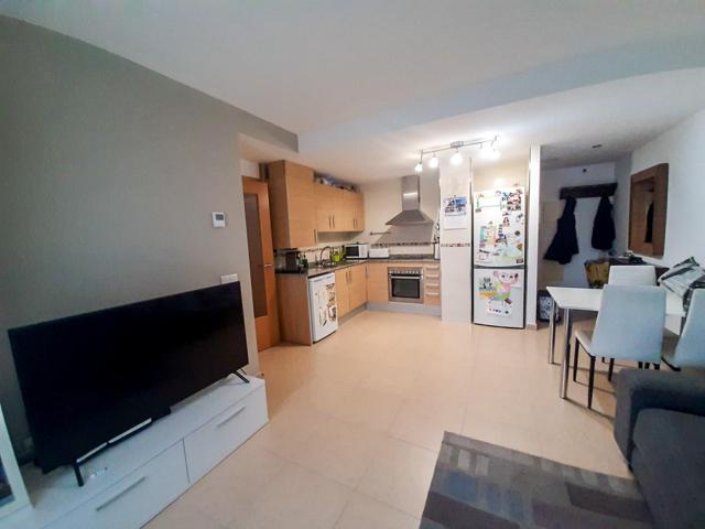 Reus- Piso en venta 2 habitaciones c-Alcalde Joan Bertran. SOLO INVERSORES. photo 0