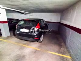 Reus- Dos plazas de parking en venta zona biblioteca photo 0