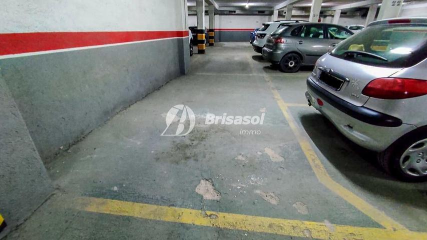 Reus -Parking en venta zona Migjorn photo 0