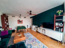 Reus-Piso en venta de 4 habitaciones zona avenida Pere Ceremoniós photo 0