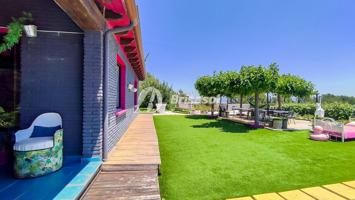 Valls.Casa con terrerno en venta de 4 habitaciones photo 0