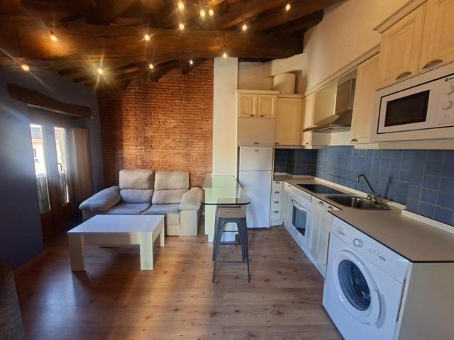 Reus-Piso tipo Loft de 1 habitación en venta zona centro photo 0