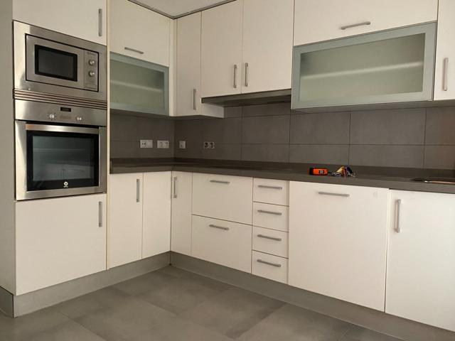 🏡 Piso seminuevo en pleno centro de Castellón — amplio, moderno y con garaje photo 0