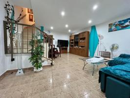 MAGNÍFICA CASA DE DOS PLANTAS, REFORMADA, EN CASTELLÓN photo 0