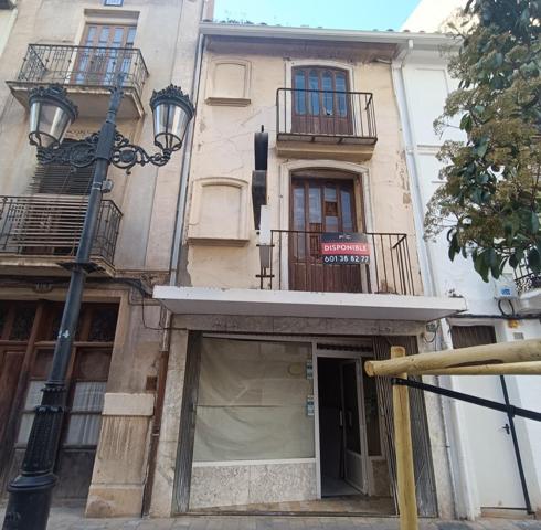 CASA TRES PLANTAS EN VENTA EN CASTELLÓN CENTRO, CALLE TRINIDAD photo 0