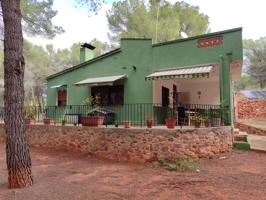 ¡Oportunidad! Chalet Semi-Reformado en Borriol - Naturaleza, Tranquilidad y Comodidad photo 0