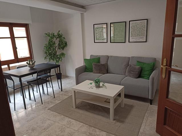 PRECIOSA VIVIENDA REFORMADA PARA ESTUDIANTES photo 0