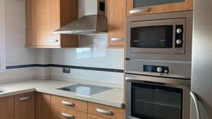 ¡Gran oportunidad en Burriana! Piso reformado, muy luminoso, 4 habitaciones y 2 baños photo 0