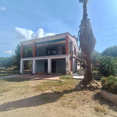 CASA URBANA DE DOS PLANTAS CON AMPLIA TERRAZA, Y TERRENO EN BORRIOL photo 0