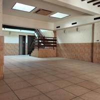 AMPLIO LOCAL PARA BAR-RESTAURANTE CON LICENCIA DE ACTIVIDAD Y SALIDA DE HUMOS photo 0