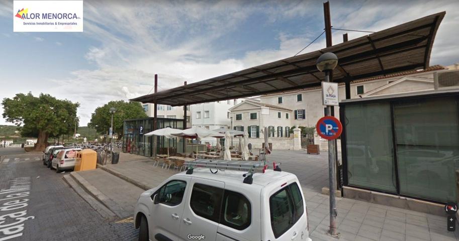 Se alquila parking para coche utilitario photo 0