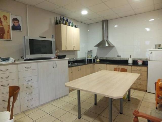 CASA SEMI-NUEVA CON DOS VIVIENDAS photo 0