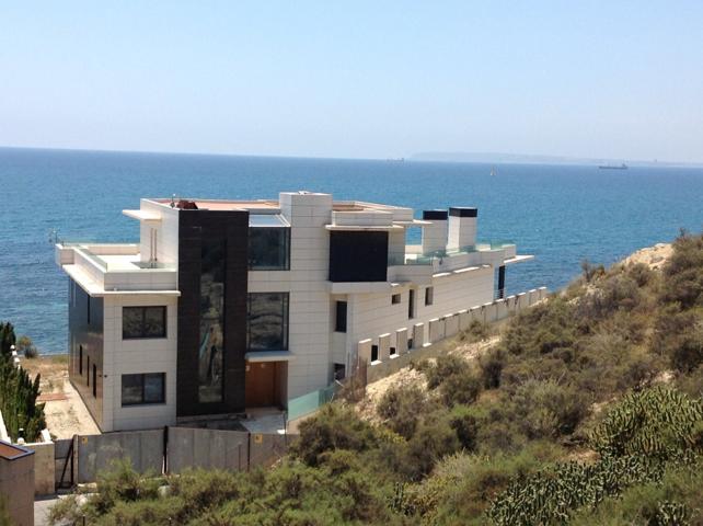 VILLA DE ENSUEÑO CON VISTAS A LA BAHIA DEL CABO DE LAS HUERTAS photo 0
