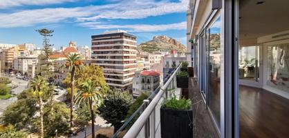 ÁTICO CON VISTAS INCREÍBLES EN EL CENTRO DE ALICANTE photo 0