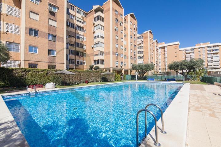 OPORTUNIDAD: Exclusiva Residencia con Vistas Panorámicas al Mar en Alicante photo 0