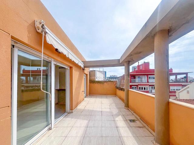 Un ático para transformar, en la zona más vibrante de Alicante photo 0