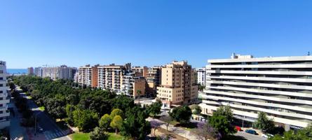 EXCLUSIVO PISO EN PAU 5, VISTAS AL MAR, TERRAZA AMPLIA Y URBANIZACIÓN DE LUJO photo 0
