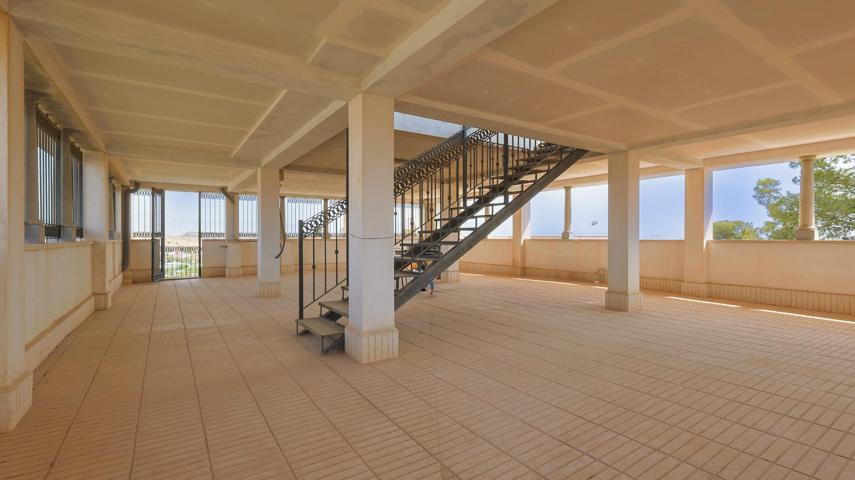 Casa En venta en Gran Via - Parque Avenidas, Alicante photo 0