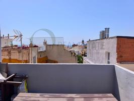 ✨Tres en Uno: Vivienda Unifamiliar con Licencia Turística en Pleno Centro✨ photo 0