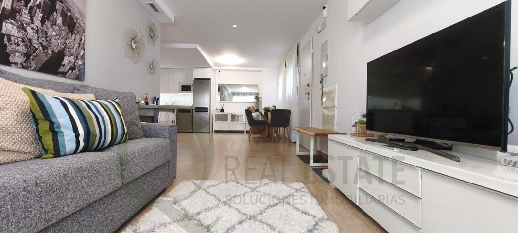 Bajo de Estilo Contemporáneo en Gran Alacant: Diseño, Confort y Terraza de Ensueño photo 0