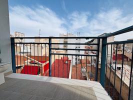 Vivir en el centro de Alicante con estilo, más de 140 metros de elegancia y confort! photo 0