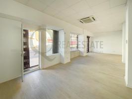 LOCAL EN ESQUINA REFORMADO A 100 METROS DE PLAYA MUCHAVISTA, EL CAMPELLO photo 0