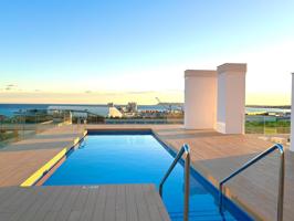 Calidad y diseño junto al centro de Alicante a estrenar photo 0