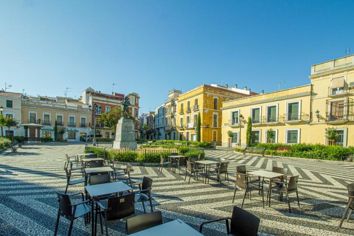 CASA INDEPENDIENTE EN CASCO ANTIGUO, BADAJOZ photo 0