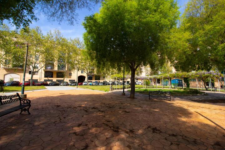 ATICO-DUPLEX EN CIUDAD JARDIN CON TRES DORMITORIOS, DOS BAÑOS Y GARAJE. photo 0