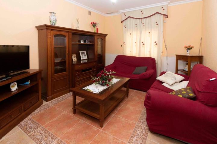 GRAN CASA EN LA AVENIDA DE TALAVERA photo 0