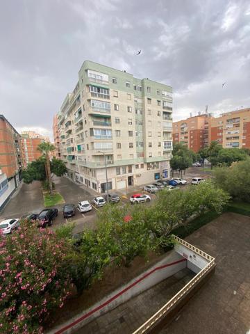 ESPECTACULAR VIVIENDA EN VALDEPASILLAS DE 5 HABITACIONES Y 3 BAÑOS MAS PLAZA DE GARAJE. photo 0