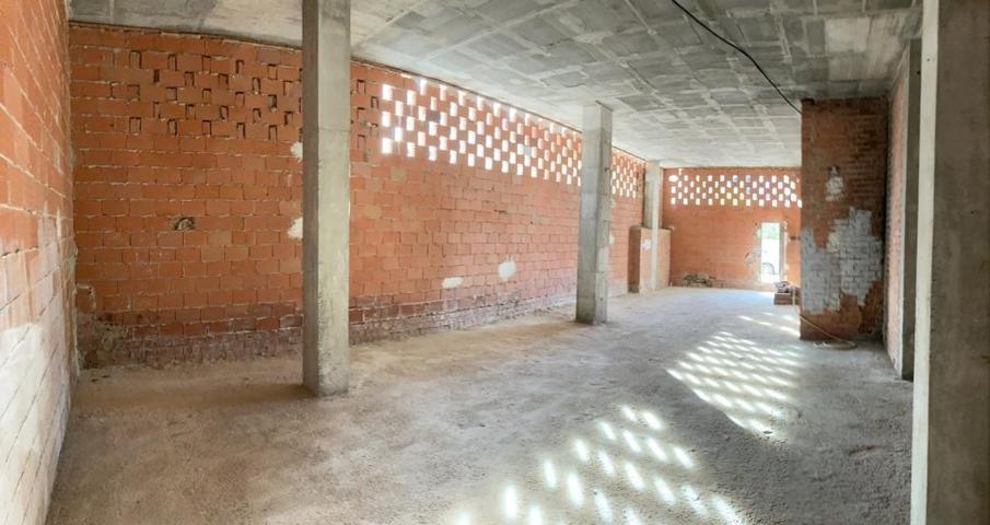 Se vende local comercial de 101,04 m2 en Alicante, zona Gran Via photo 0