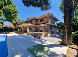 ¡Exclusivo Chalet en Venta en La Cabaña, Pozuelo de Alarcón! photo 0