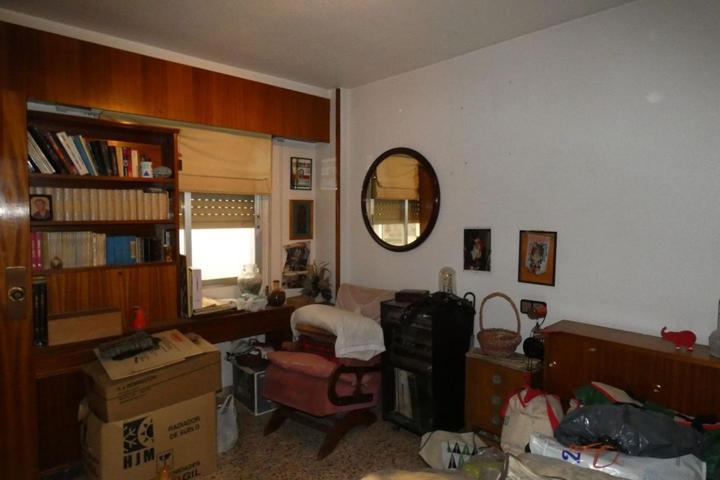 VENTA DE PISO + LOCAL photo 0